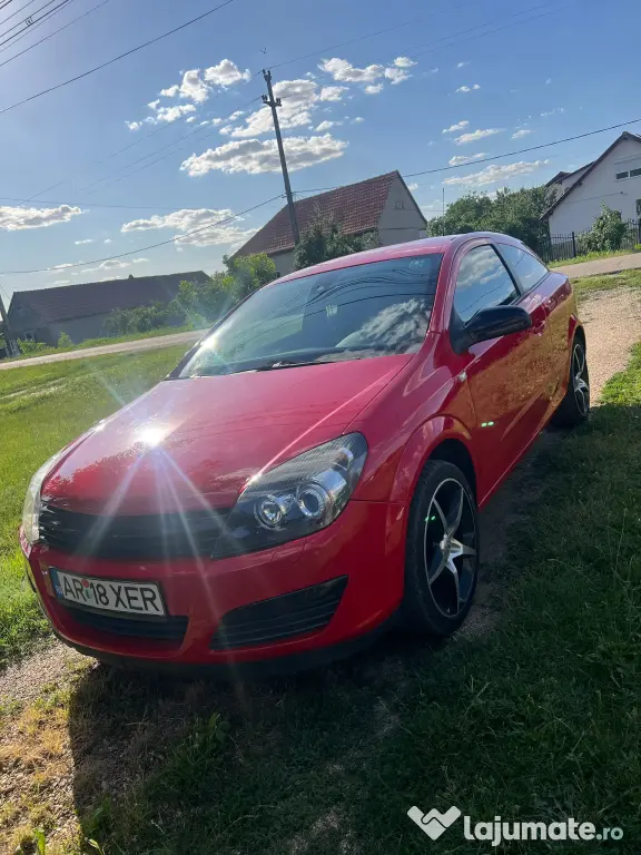 Vând Opel Astra gtc