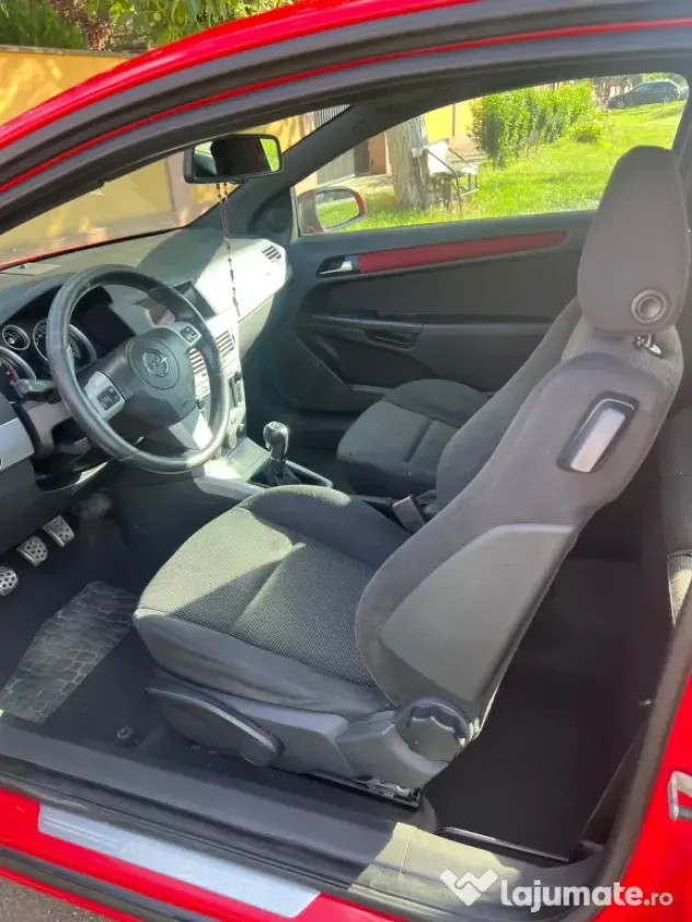 Vând Opel Astra gtc