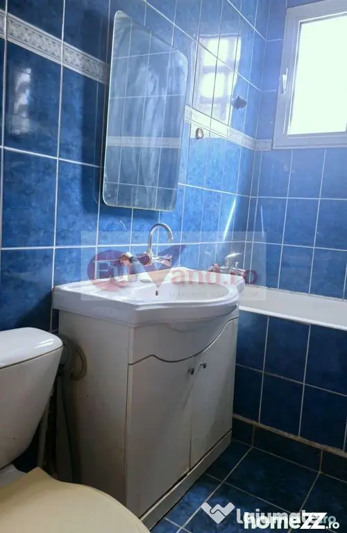 De vanzare apartament cu 3 camere, Tiglina 1, etaj 2, 62.000 euro - Galati (Galati)