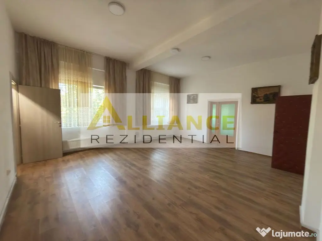 CASA INDIVIDUALA CU POTENTIAL COMERCIAL – CATELU, STRAD... - Catelu (Bucuresti-Ilfov)