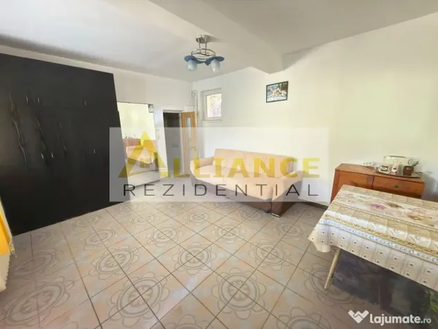 CASA INDIVIDUALA CU POTENTIAL COMERCIAL – CATELU, STRAD... - Catelu (Bucuresti-Ilfov)