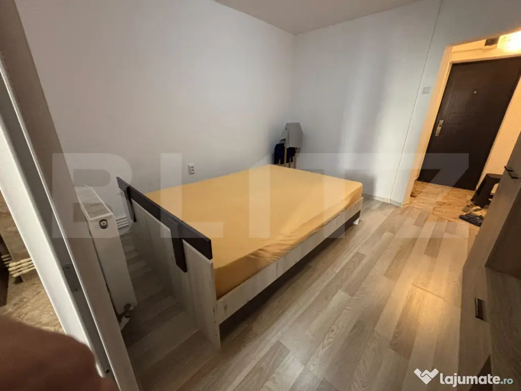 Garsonieră 23 mp, renovată complet, centrală proprie – - Iasi (Iasi)