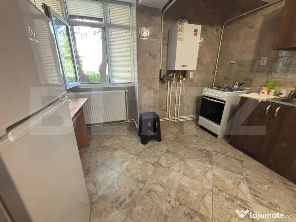 Garsonieră 23 mp, renovată complet, centrală proprie – - Iasi (Iasi)