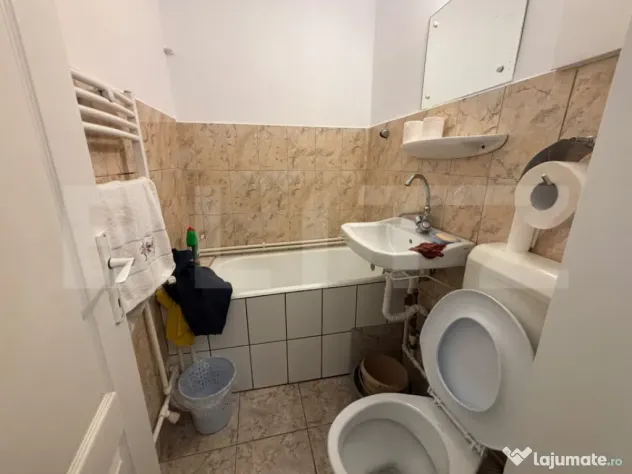 Garsonieră 23 mp, renovată complet, centrală proprie – - Iasi (Iasi)