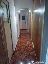 Se vinde apartament