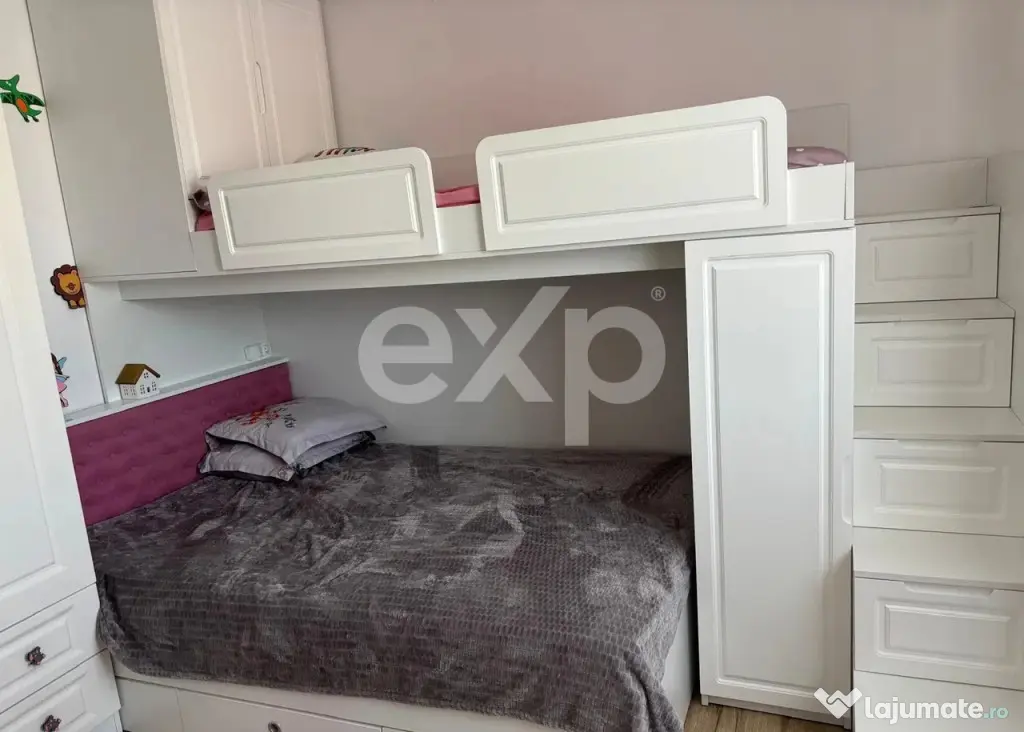 Casă modernă, complet mobilată și utilată, cu panouri f - Pitesti (Arges)