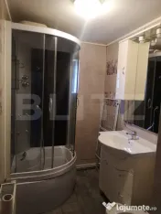 Apartament cu 2 camere, 55 mp, balcon închis și centrală 