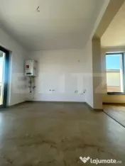 Casa la parter de vanzare 