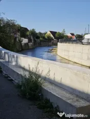 ???? Casă individuala, 3 camere, de vânzare în Cristian ? 