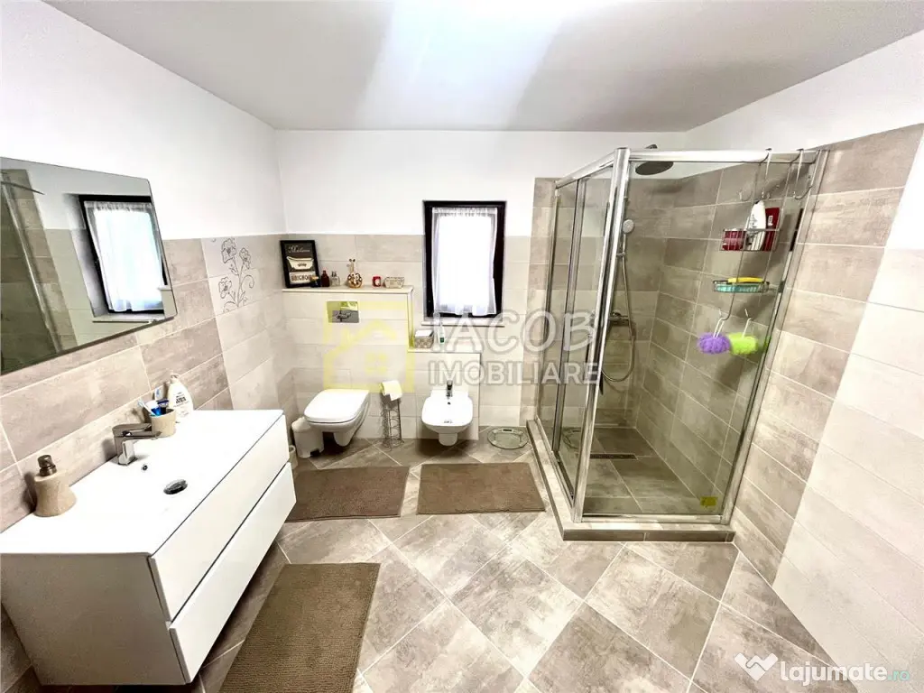 Casa in Magura, P M, str. Valea Magurii, jud. Bacau - Magura (Bacau)