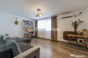 Apartament 3 camere decomandat, 2 balcoane și loc de par... 