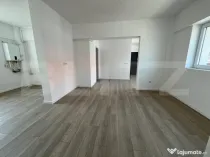 Apartament 3 camere, 65 mp, zona Decebal