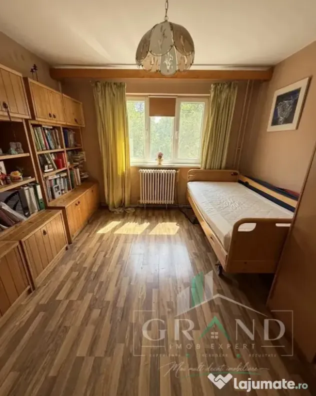 Apartament 3 camere, Mănăștur - Cluj-Napoca (Cluj)
