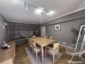 Spatiu birouri. Bd. Coposu. Vedere stradala.