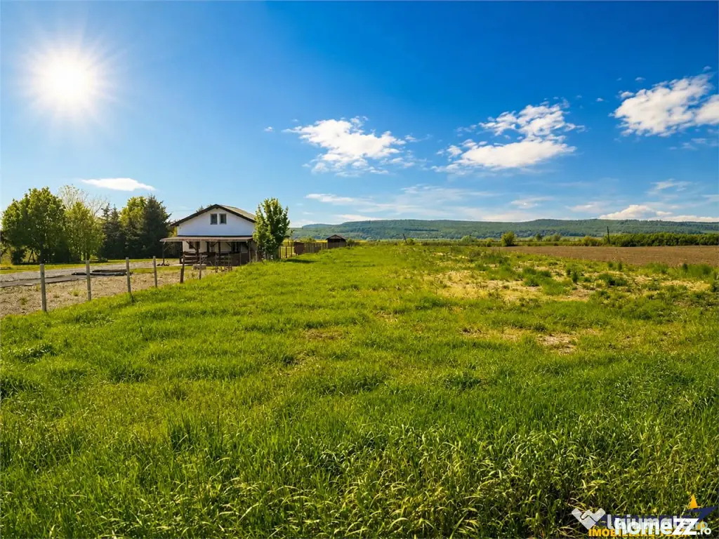 Teren intravilan, 3.400 mp, utilitati, zona cu potential, E6 - Dumbravioara (Mures)