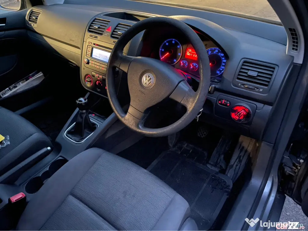 VW golf 5 diesel 2.0 sdi volan pe dreapta - Timisoara (Timis)