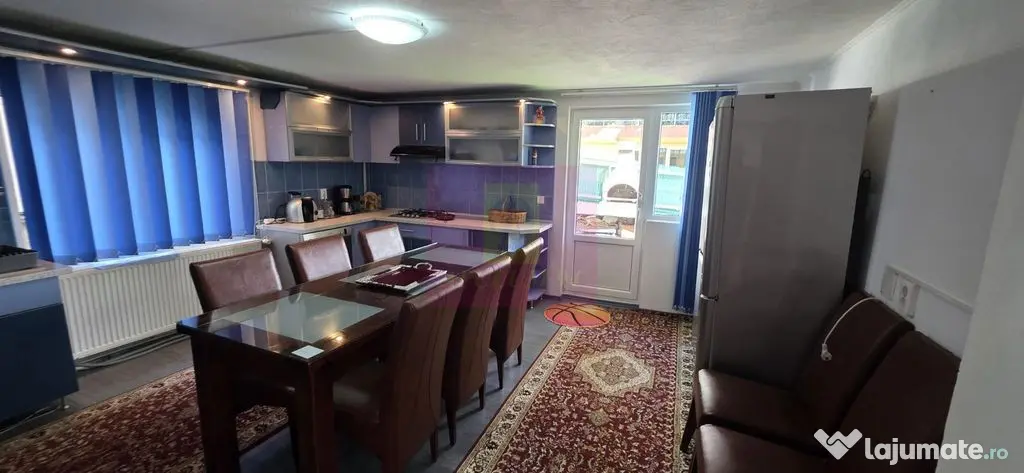 Vila cu 7 camere de vanzare in Busteni - Busteni (Prahova)