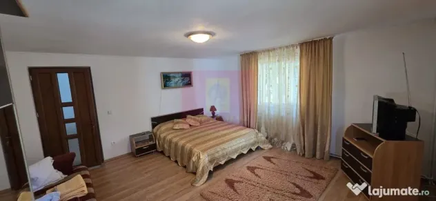 Vila cu 7 camere de vanzare in Busteni - Busteni (Prahova)