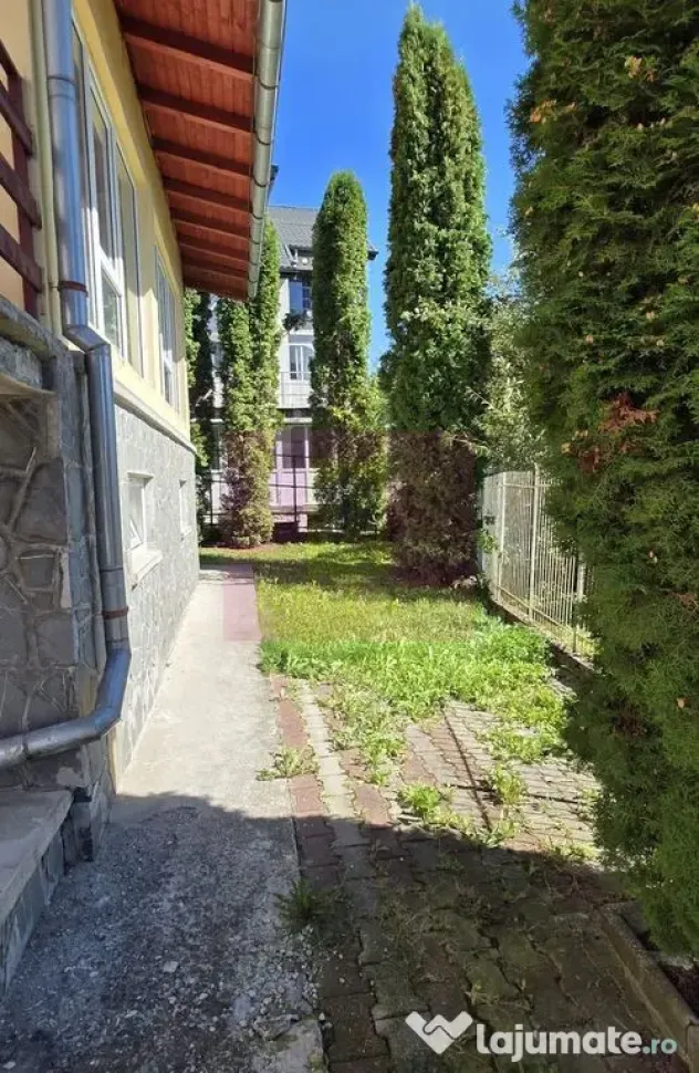 Vila cu 7 camere de vanzare in Busteni - Busteni (Prahova)