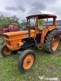 Tractor Fiat 550