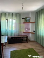 Casa de vanzare cu 4 camere in Comarnic