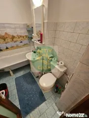 Apartament 3 camere, etaj intermediar 