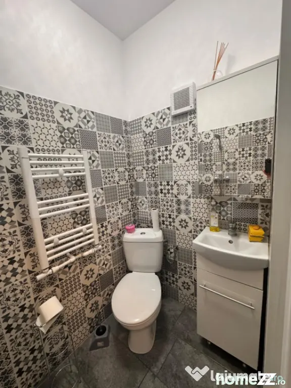 Garsoniera -Spatiu comercial de inchiriat, 22 mp, zona Tract - Brasov (Brasov)