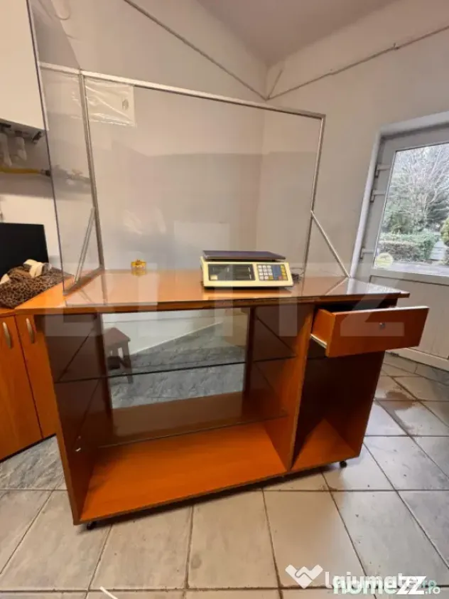 Garsoniera -Spatiu comercial de inchiriat, 22 mp, zona Tract - Brasov (Brasov)