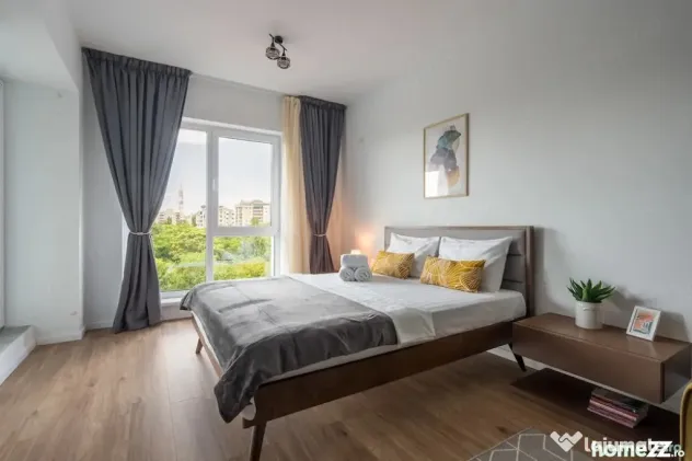 Piata sudului cu terasa si parcare subterana - Bucuresti (Bucuresti-Ilfov)