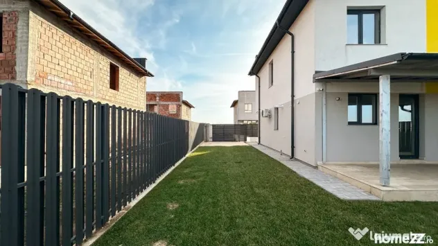 Casă cu 4 camere, TOATE utilitățile, Mamina-Vidra, COM... - Vidra (Bucuresti-Ilfov)