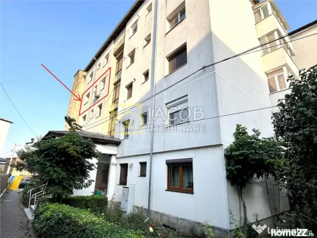 Apartament 2 camere decomandate, etaj 3, zona Energiei, str. - Bacau (Bacau)