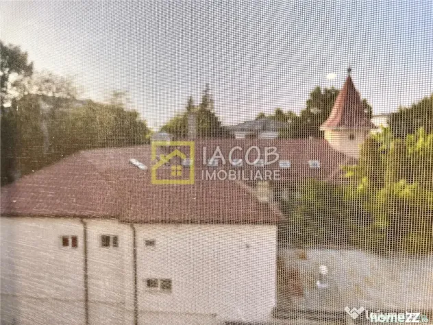 Apartament 2 camere decomandate, etaj 3, zona Energiei, str. - Bacau (Bacau)