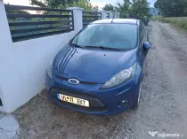 Vand Ford Fiesta.
