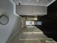 Vând apartament 3 camere