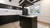 Casă / Vila de vanzare Stefan cel Mare - 380 mp teren - 452 