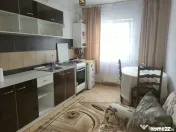 Apartament cu 2 camere de închiriat - Zona Florilor