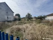 Teren intravilan de vânzare în Nazna – 500 mp, utilită? 