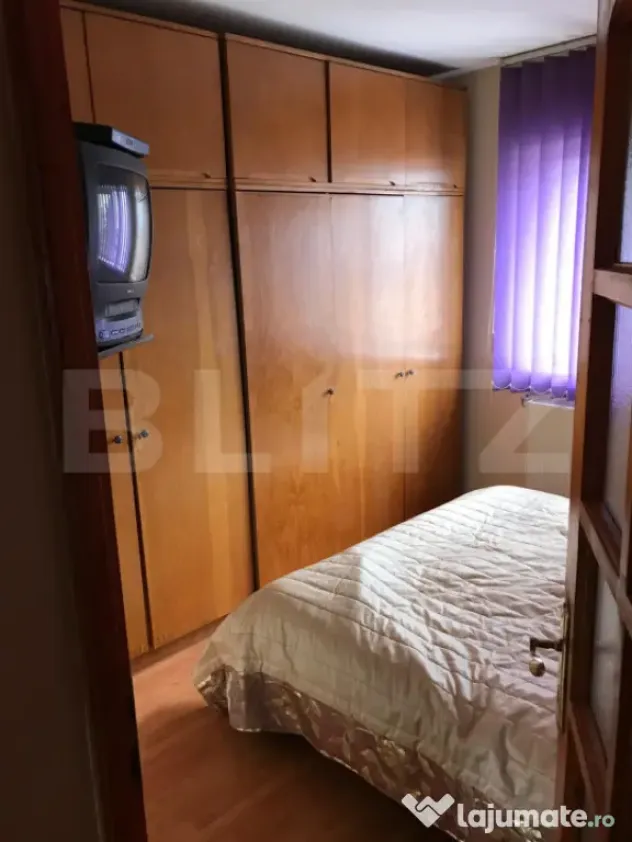 Apartament decomandat, 3 camere, et. 4/4, Vatra Dornei - Vatra Dornei (Suceava)