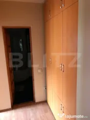 Apartament decomandat, 3 camere, et. 4/4, Vatra Dornei