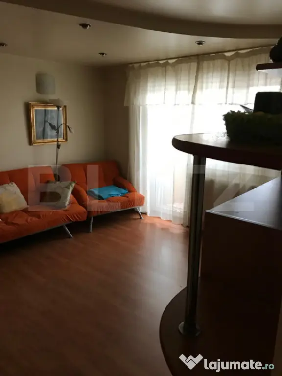 Apartament decomandat, 3 camere, et. 4/4, Vatra Dornei - Vatra Dornei (Suceava)