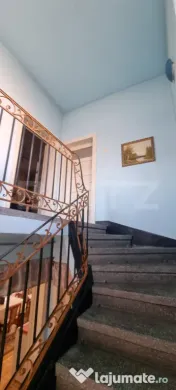 Casa cu etaj si 3 camere 