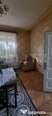 Casa cu etaj si 3 camere 