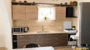 Refugiu montan, 7 camere, potential pensiune, acces asfaltat 