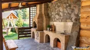 Refugiu montan, 7 camere, potential pensiune, acces asfaltat 