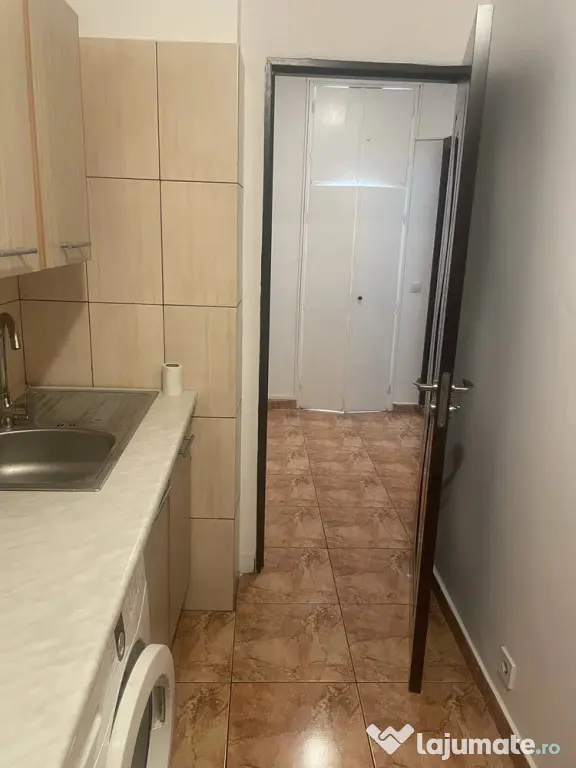 Vitan mall etaj 1 vlaicu voda - Bucuresti (Bucuresti-Ilfov)