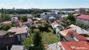 Teren de casa langa lac si metrou 