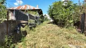 Teren de casa langa lac si metrou 
