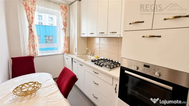 Apartament 2 camere | Avantgarden Tractoru Coresi | Parcare - Brasov (Brasov)
