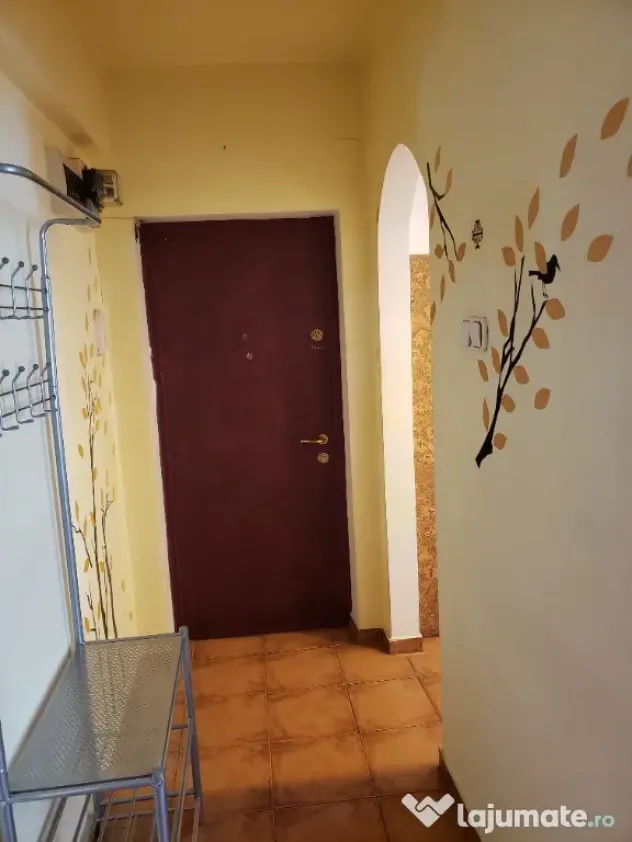 Proprietar, apartament 2 camere,decomandat Piata Mihai Viteazul Cluj - Cluj-Napoca (Cluj)