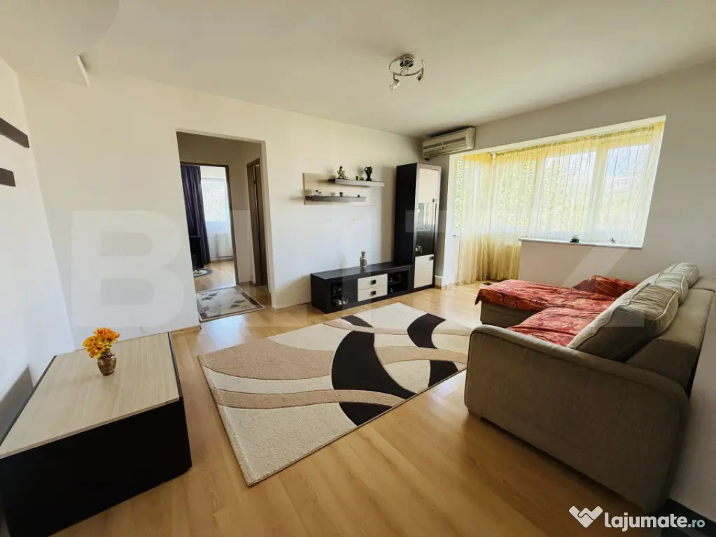 Apartament 2 camere renovat, AC si parcare, zona Astra - Brasov (Brasov)